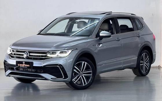 VOLKSWAGEN TIGUAN 2.0 300 TSI GASOLINA ALLSPACE R-LINE AUTOMÁTICO